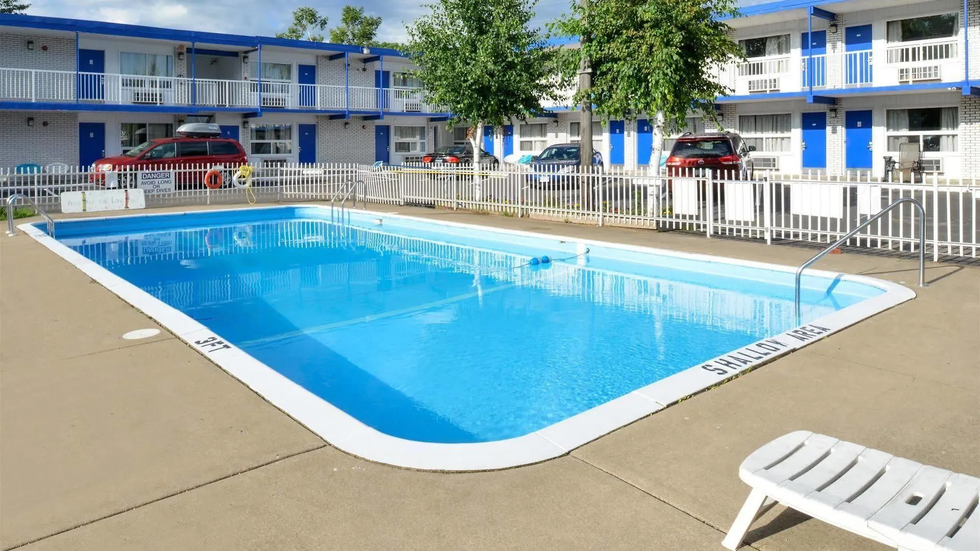 ** Motel Joys Inn Niagara Falls Canada